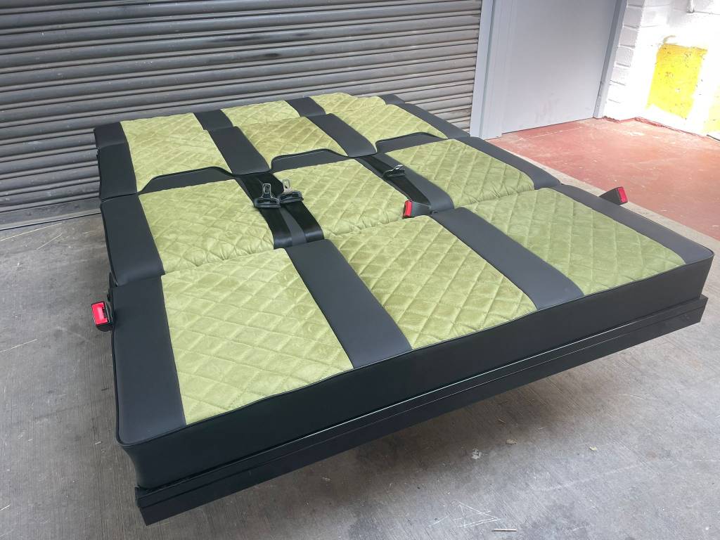Lusso Campers Rock & Roll Beds