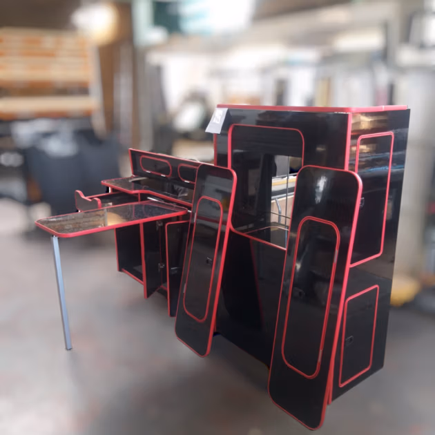 Ford Custom Vivaro Trafic Vito SWB Furniture Camper Gloss Black & Red Trim