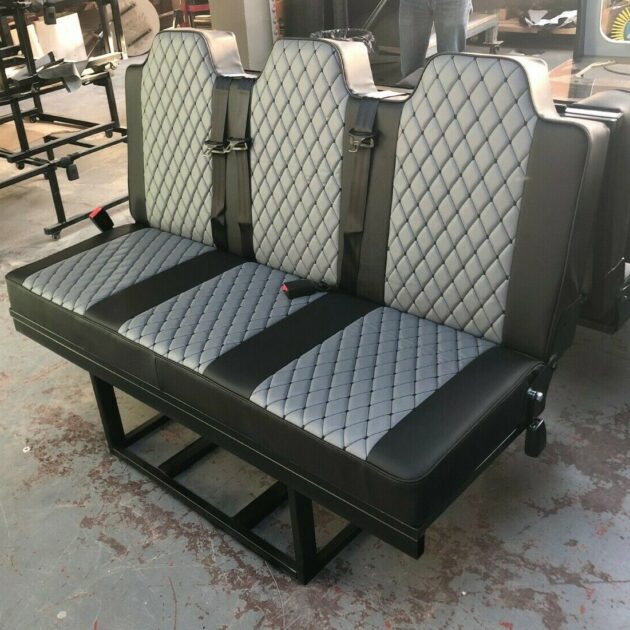 Full Width 140cm Rock & Roll Bed VW T4 T5 T6 Custom Vivaro Trafic 3 Seatbelts