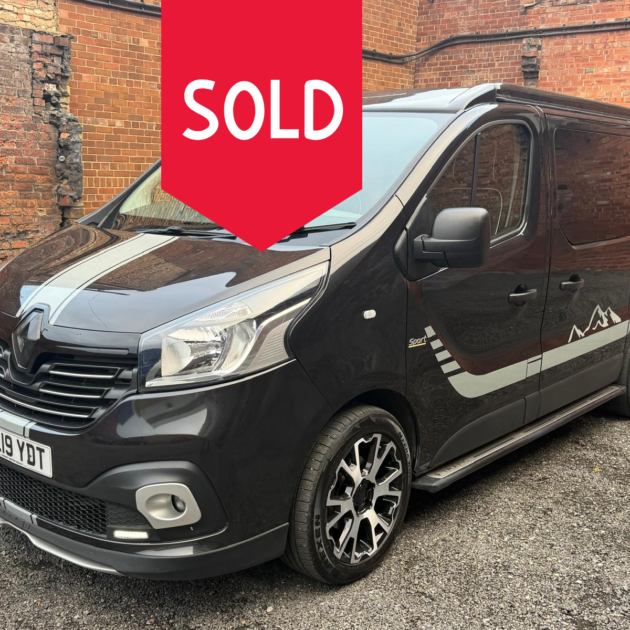 19 Plate renault Trafic campervan 4 berth for sale