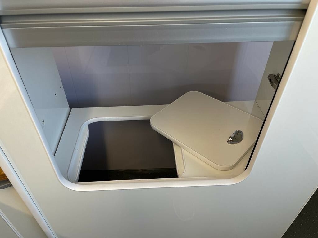 Assembled Ford Custom Vivaro Trafic Vito SWB Furniture Camper Pod OAK worktop - Image 12