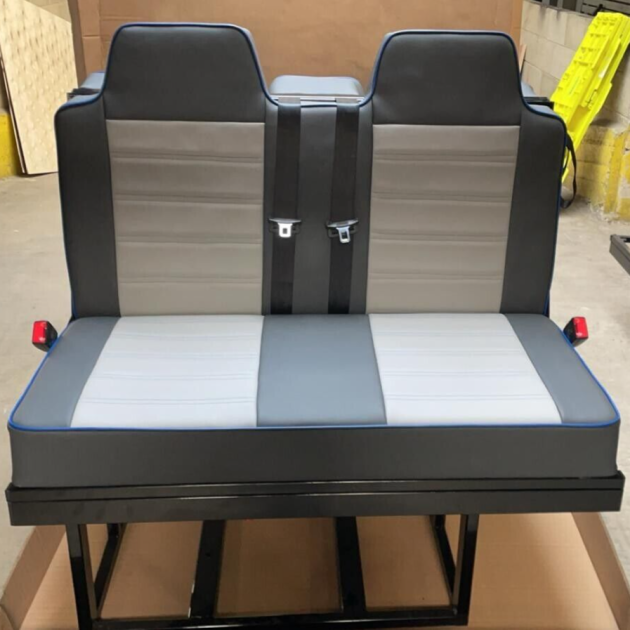 3/4 4PC Rock & Roll Bed. VW T4 T5 T6 Custom Vivaro Trafic Campervan (G/B)