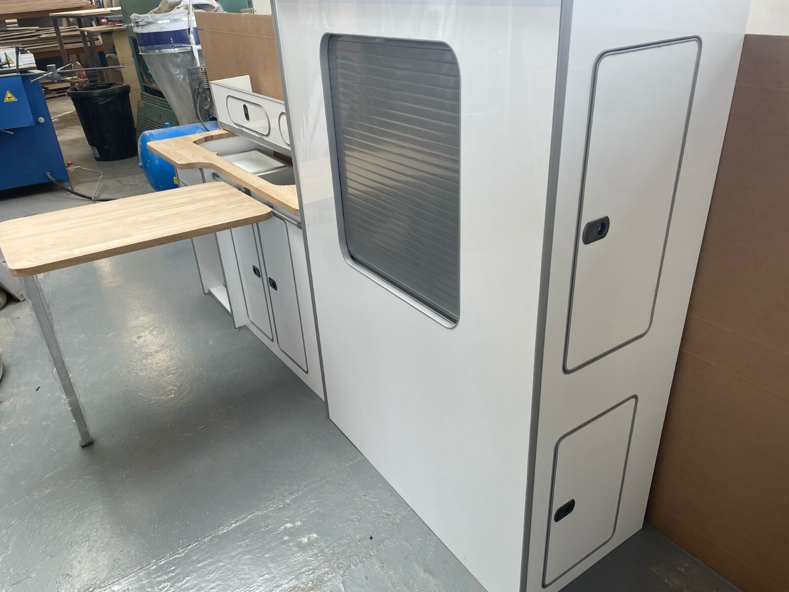 Assembled Furniture (Gloss White, Oak) SWB - T4/T5/T6 Vivaro Custom Trafic - Image 20