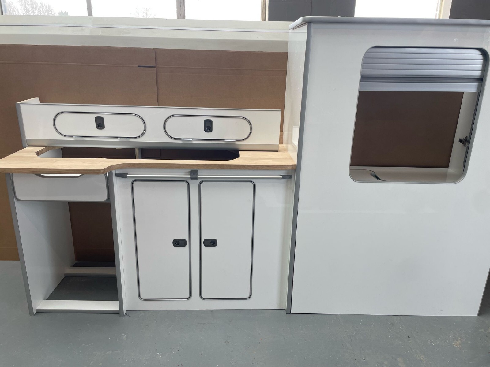 Assembled Furniture (Gloss White, Oak) SWB - T4/T5/T6 Vivaro Custom Trafic - Image 23