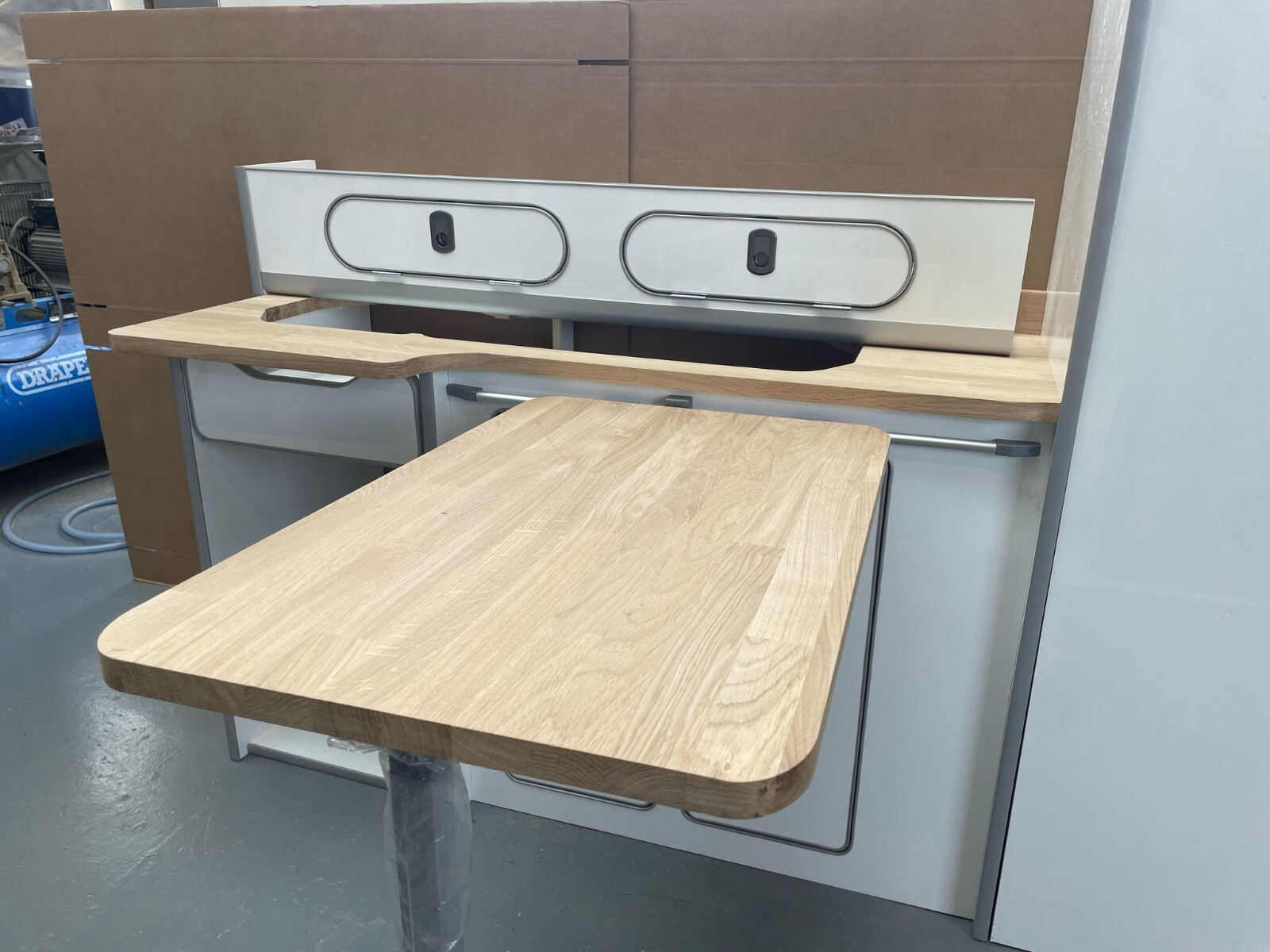 Assembled Furniture (Gloss White, Oak) SWB - T4/T5/T6 Vivaro Custom Trafic - Image 7