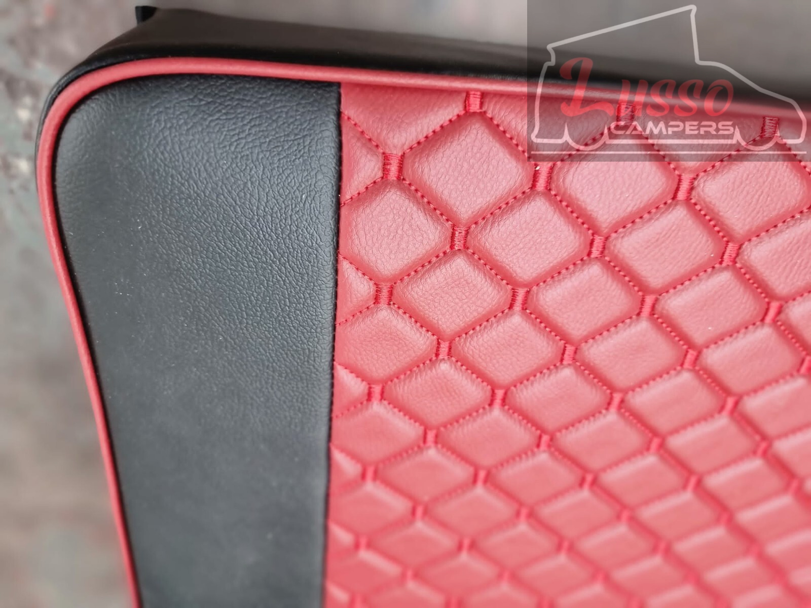 3/4 Rock & Roll Bed VW T4 T5 T6 Transit Vivaro Seatbelts Gas Strut Maroon& Black - Image 11