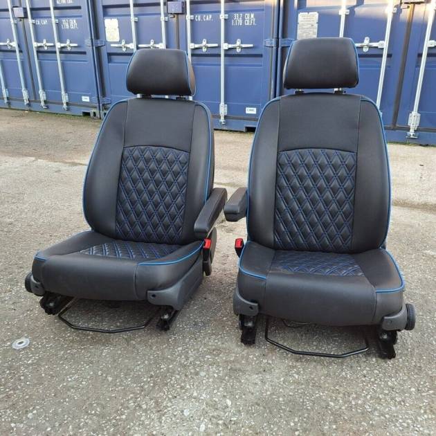 Mercedes Vito  Premium 1+1 Front Seats with Matching Rock & Roll Bed & Seatbelts
