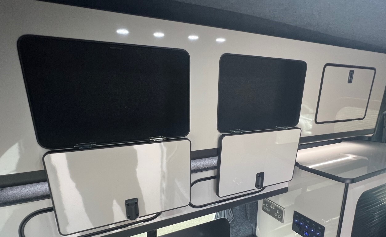 Set of 2 Assembled Transit Custom Vivaro Trafic SWB Camper Units HighTop Lockers - Image 6