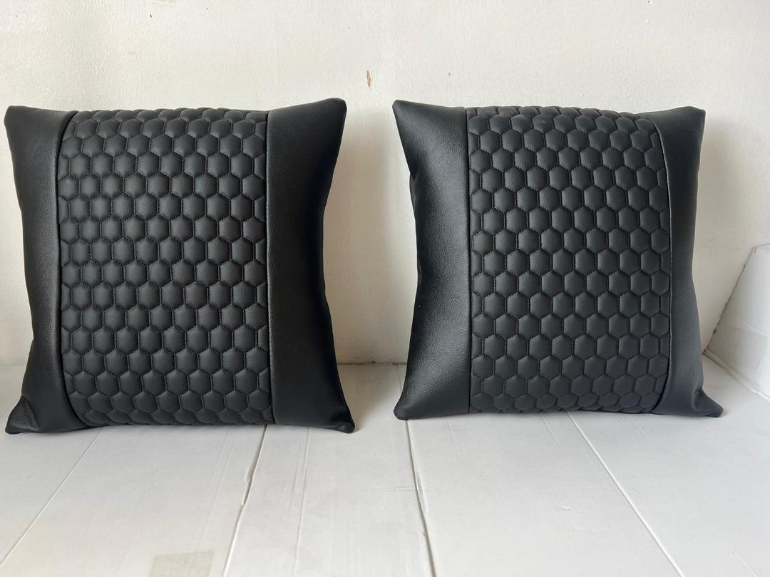 2x Scatter Cushions for Rock & Roll Beds (45cm x 45cm) Honeycomb