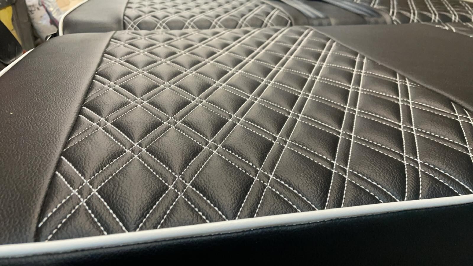 3/4 4PC Rock & Roll Bed. VW T4 T5 T6 Custom Vivaro Trafic Campervan (D/D W) - Image 10