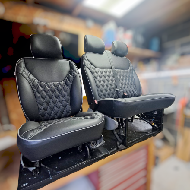 Luxurious Vivaro Double diamond stitch upholstered 2+1 front seats, grey Piping