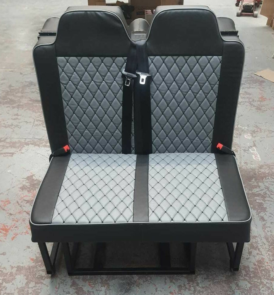 Rock & Roll Bed Vellfire Alphard Connect Bongo Elgrand Seatbelts Low Roof Vans - Image 3