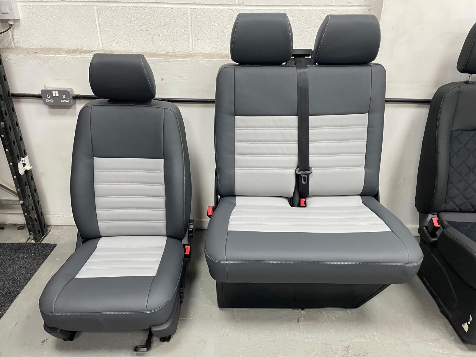 VW T5 T6, Vivaro, Custom Trafic. New 2+1 Front Seat Upholstering - Light Grey
